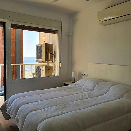 First Line Apartment With 3 Bedrooms And Seaviews Benidorm Ngoại thất bức ảnh