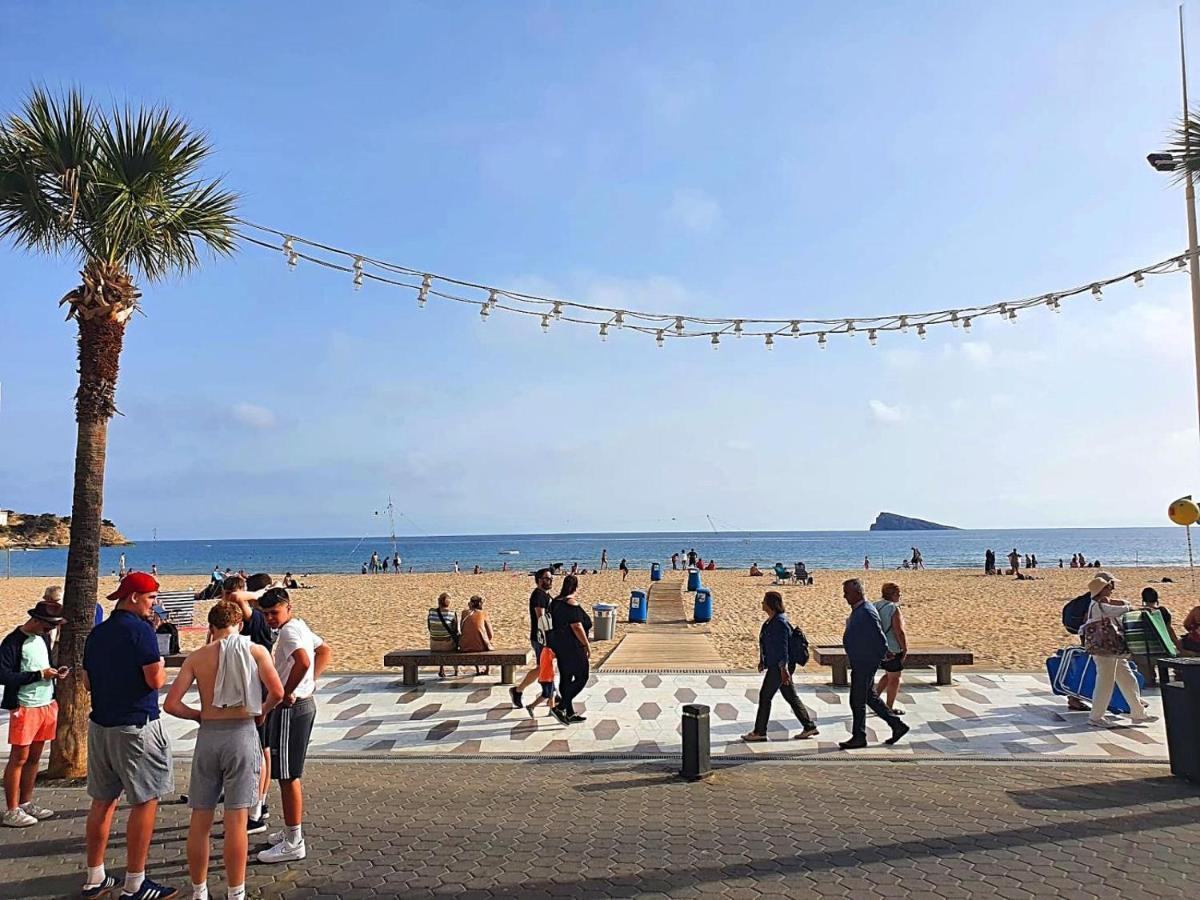 First Line Apartment With 3 Bedrooms And Seaviews Benidorm Ngoại thất bức ảnh