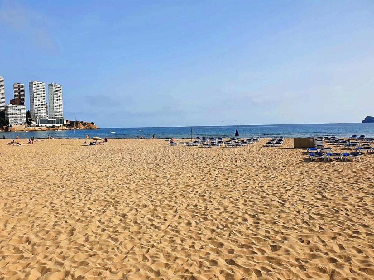 First Line Apartment With 3 Bedrooms And Seaviews Benidorm Ngoại thất bức ảnh